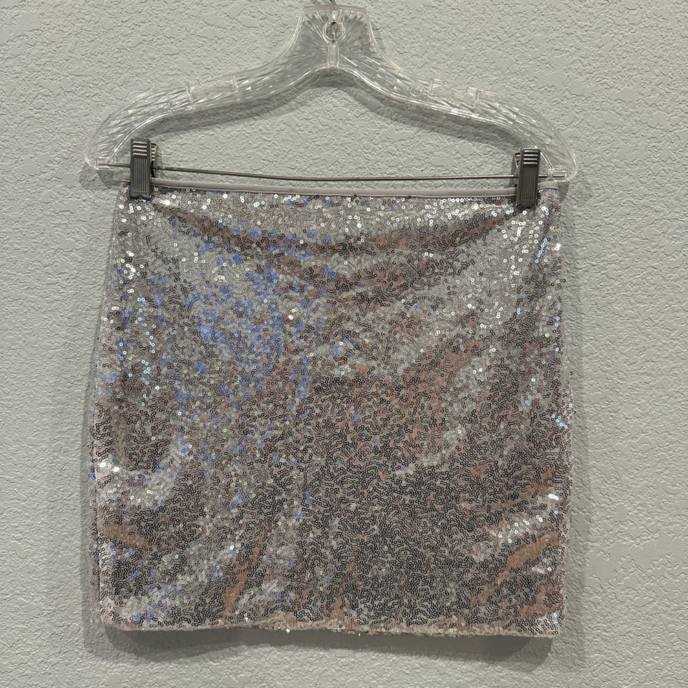 New Amazon Silver Sequin Skirt. Unbranded, Size 6, Era's Tour